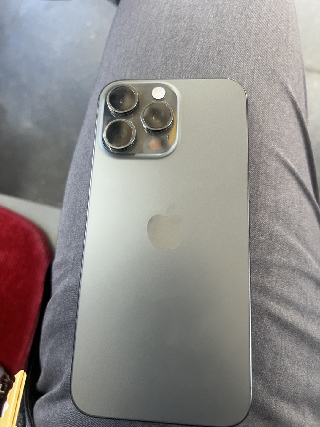 iPhone 15 Pro Max - 256GB - black - photo 4