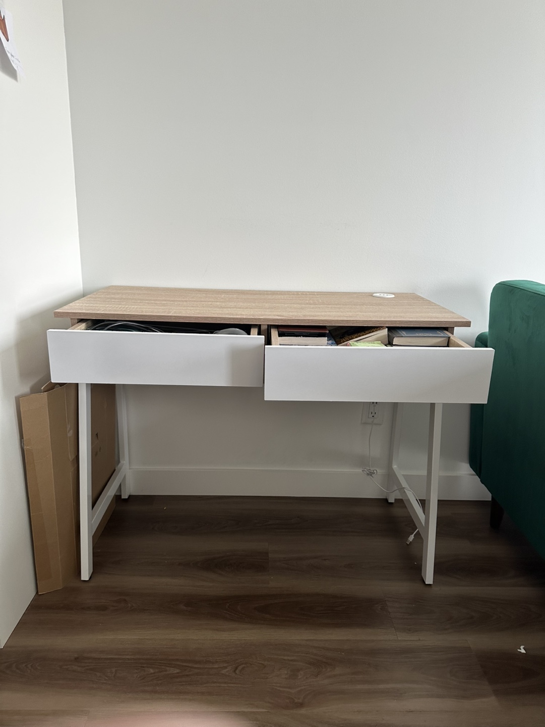 Computer Desk with 2 drawers with USB Charger - photo 3