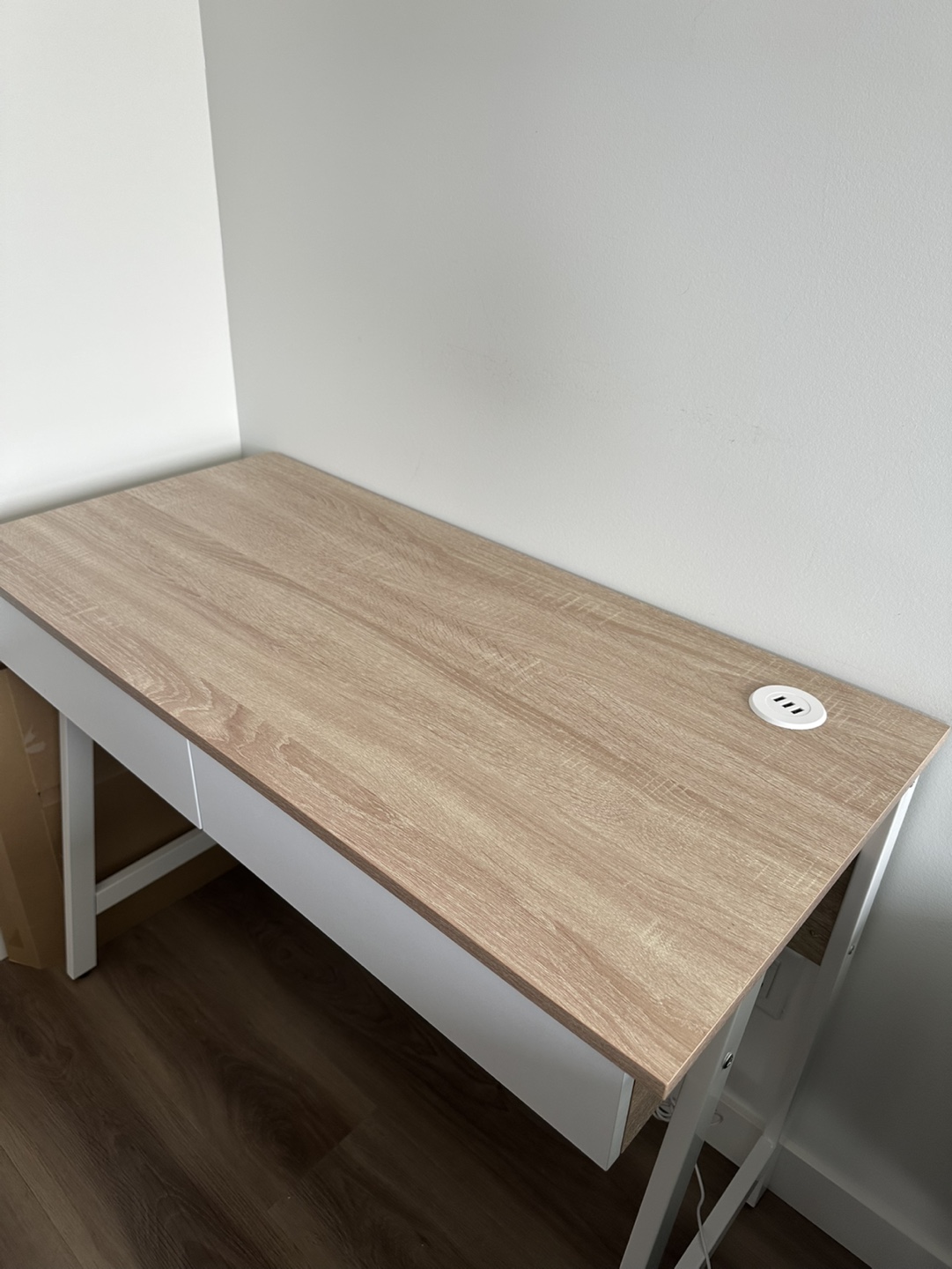 Computer Desk with 2 drawers with USB Charger - photo 2