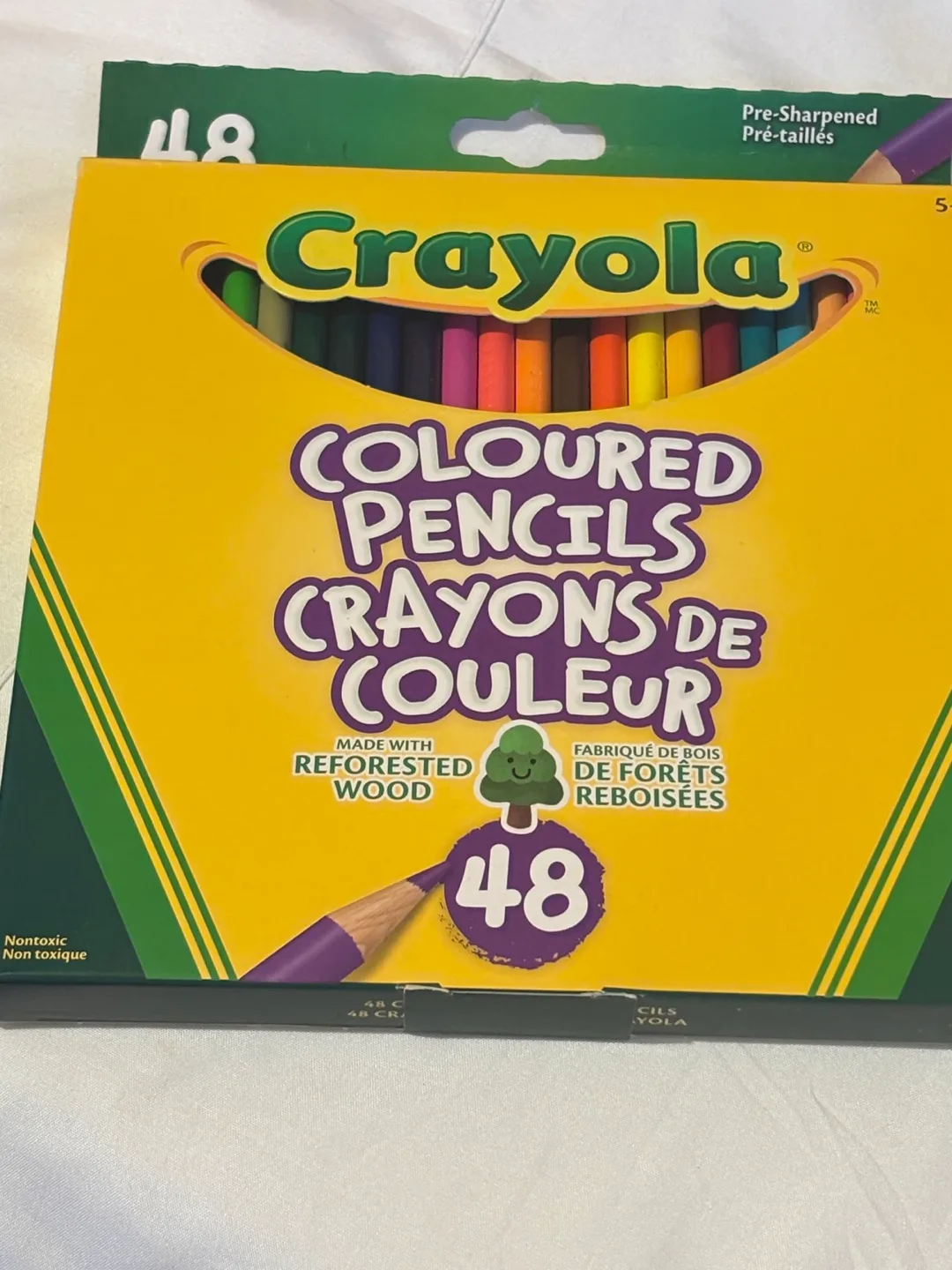 Crayola 48 Coloured Pencils, Pre-sharpened thumbnail