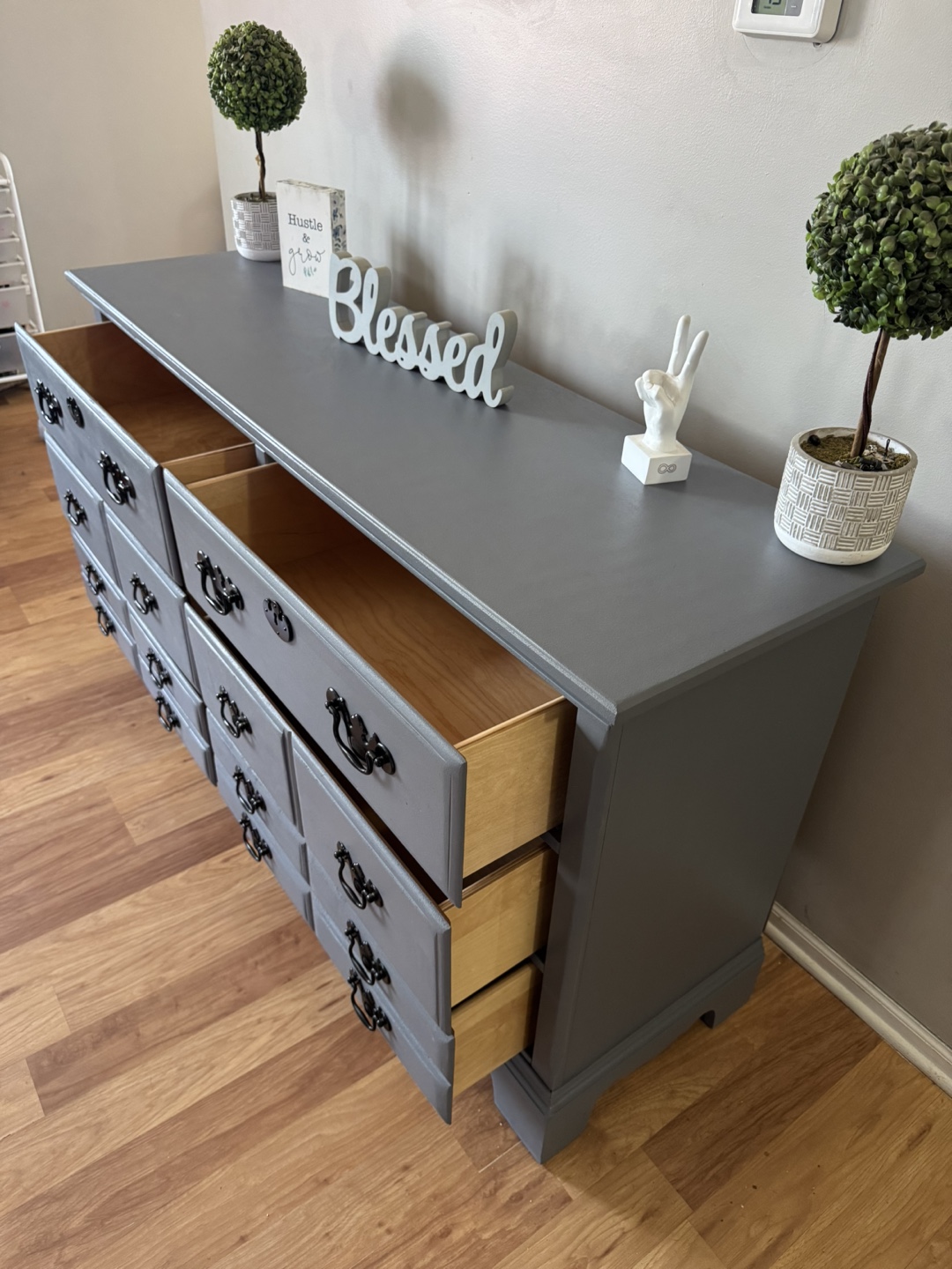 🩶✨Beautiful solid oak wood dresser✨🩶 - photo 4