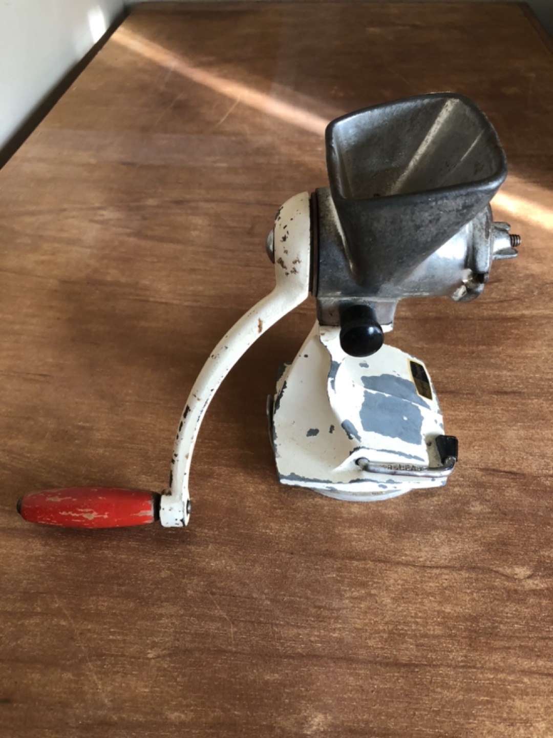 Vintage Harper limpet Manual Meat Grinder - photo 2