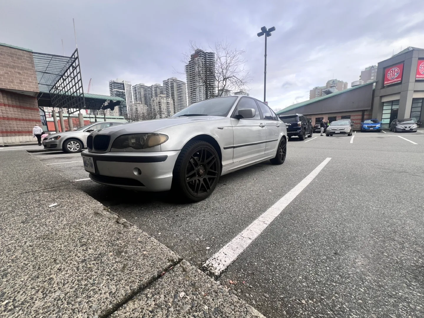 2002 BMW 325i - Silver - Automatic Transmission thumbnail