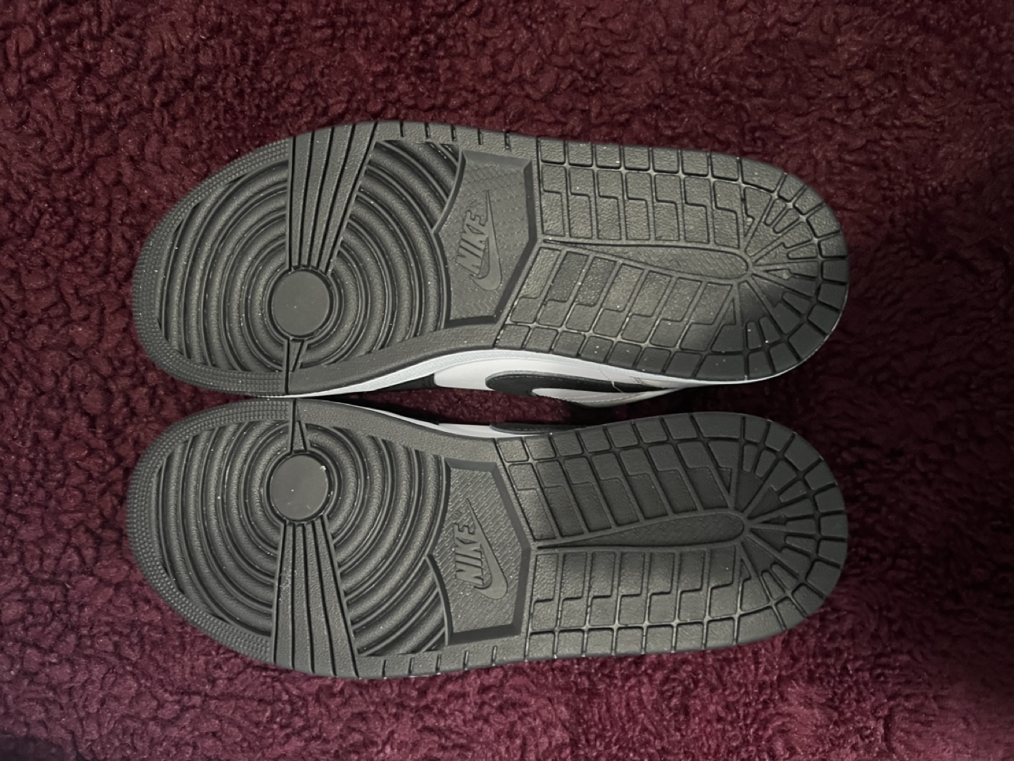 Jordan 1 LOW SE - photo 4