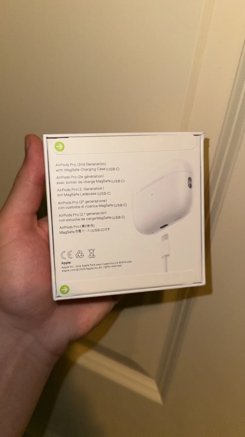 Apple AirPods Pro (2nd Generation) image indicator(2)