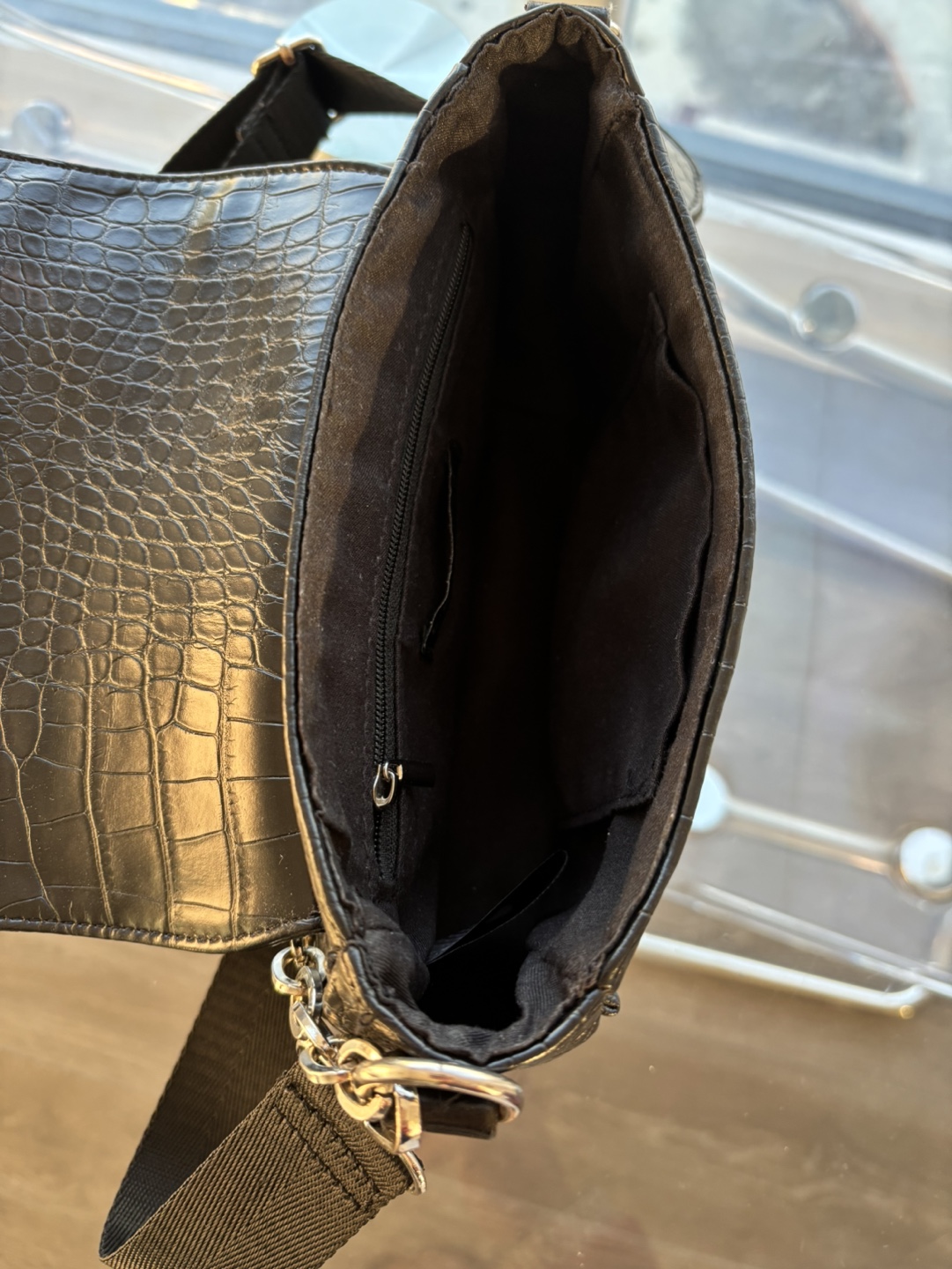 Black - Crossbody Bag - photo 3