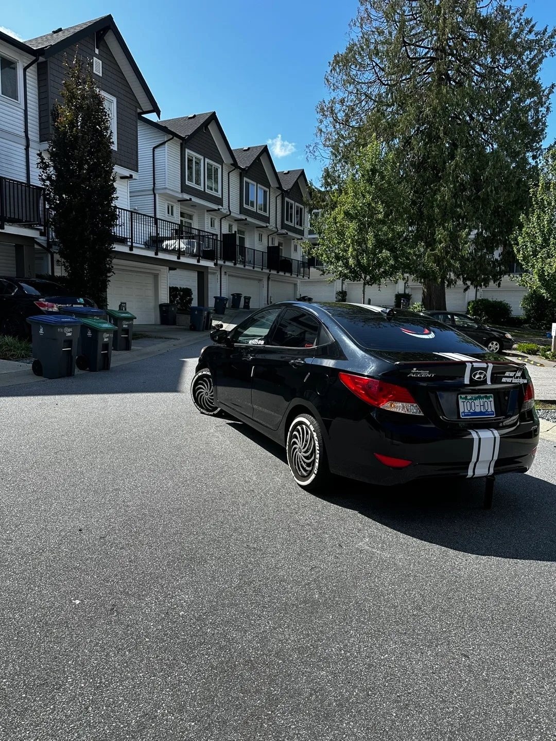 2012 Hyundai accent for sale image indicator(3)