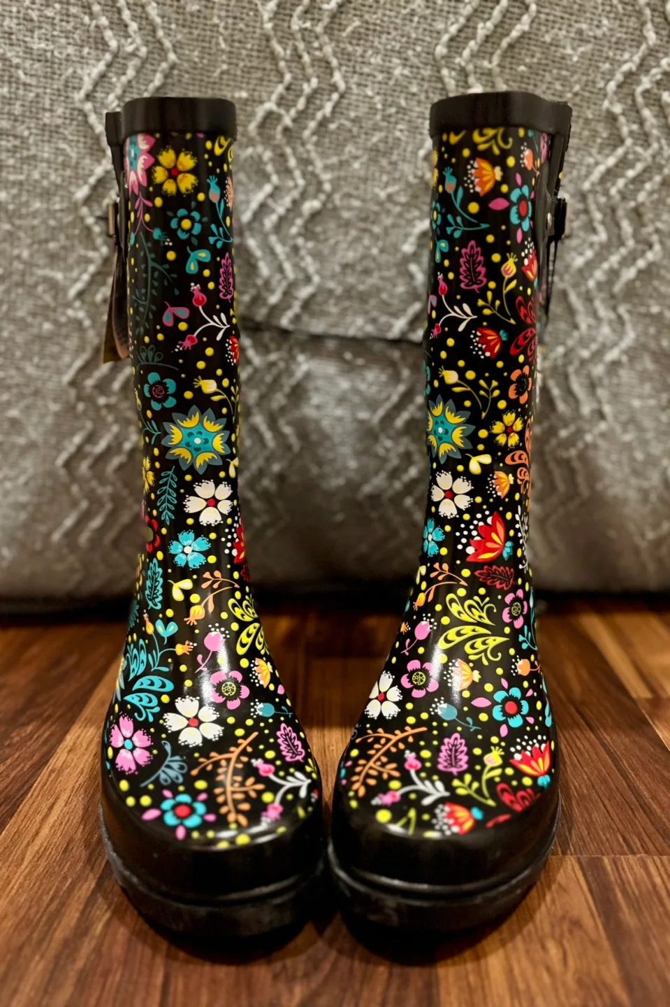 Western Chief Women's Rain Boots (NEVER WORN) image indicator(2)