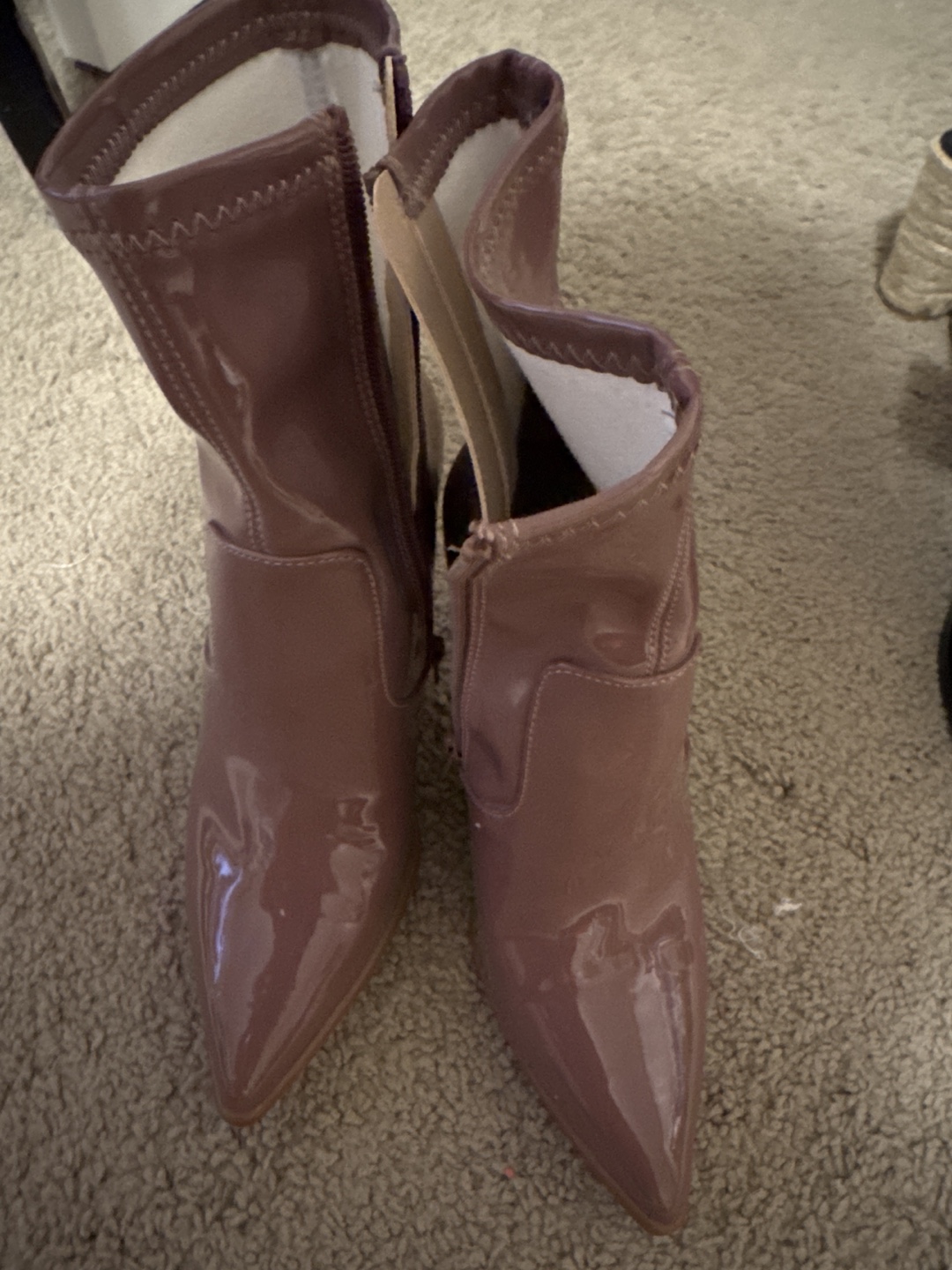 Steve Madden mauve patent leather ankle boots - photo 2