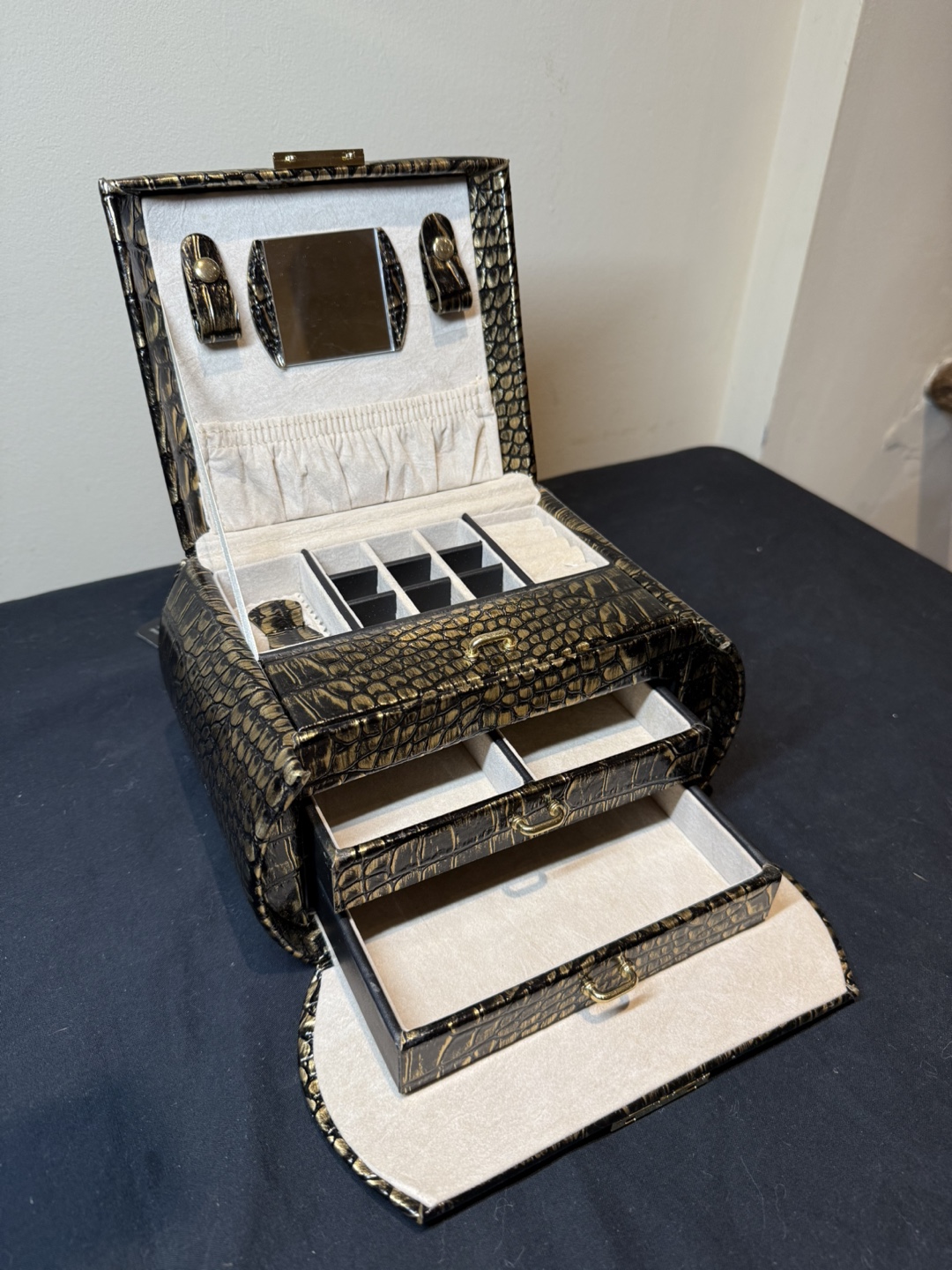 Tuscan Black and Gold Crocodile-Embossed Jewellery Box