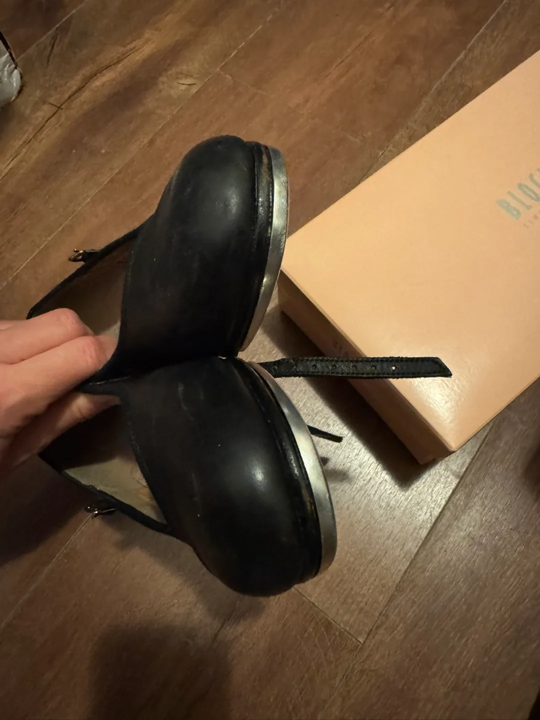 Bloch Women's Tap Shoes - Size 6.5 image indicator(3)