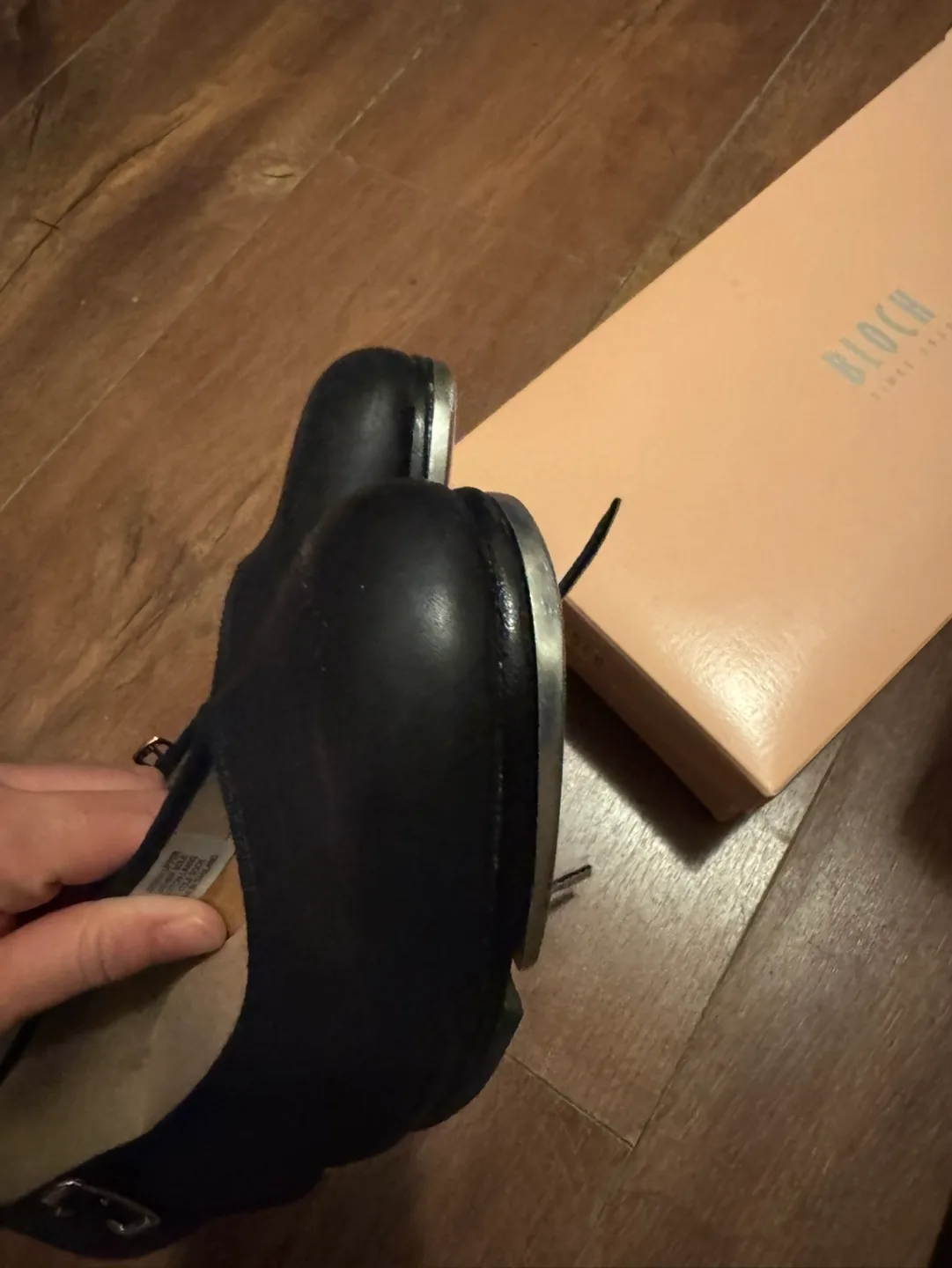 Bloch Women's Tap Shoes - Size 6.5 image indicator(6)