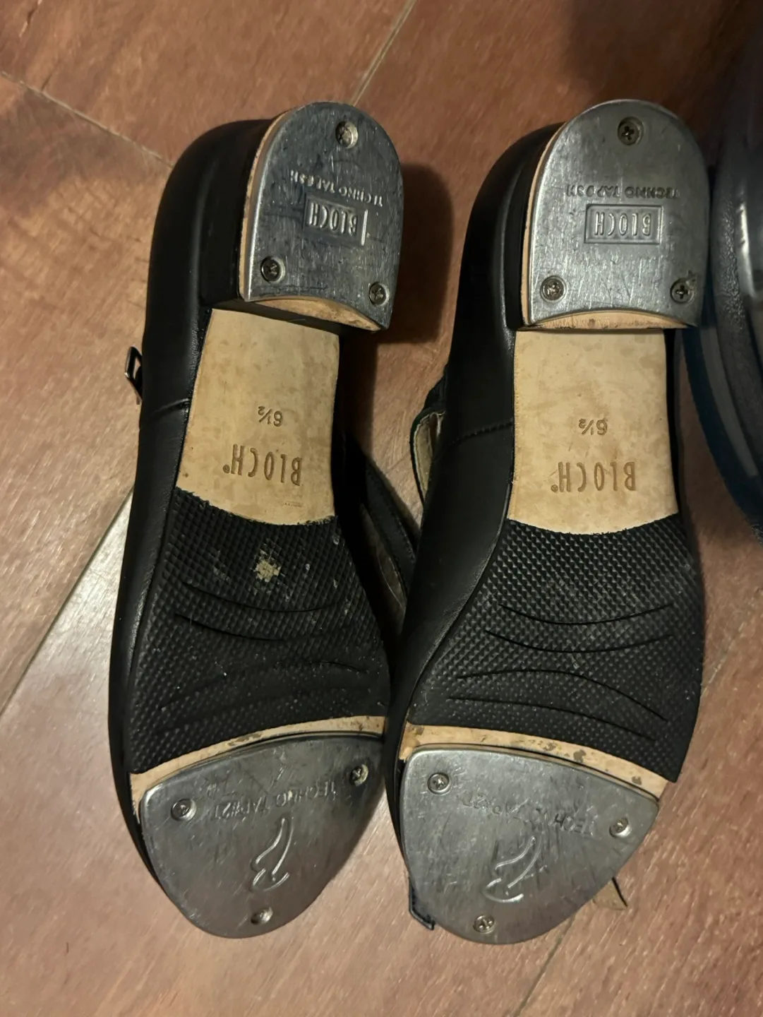 Bloch Women's Tap Shoes - Size 6.5 image indicator(7)