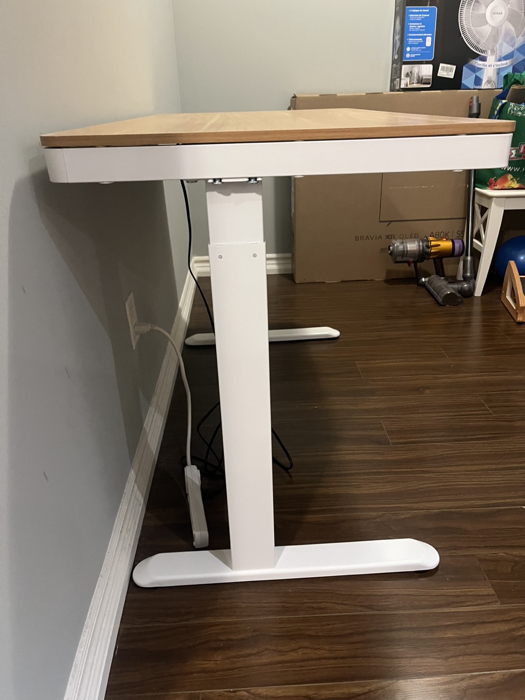Adjustable Standing Desk - Excellent Condition - photo 3