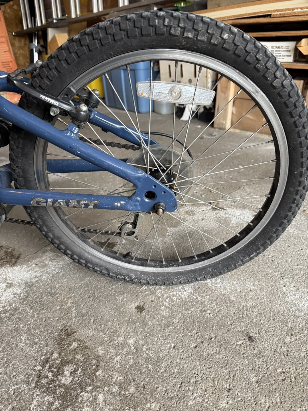 Giant STP 20” Kids' Bike - photo 3