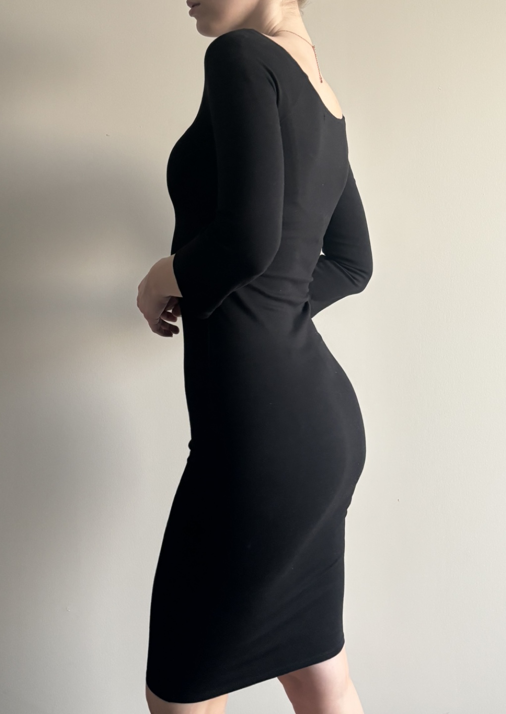Pull & Bear Black Bodycon Midi Dress