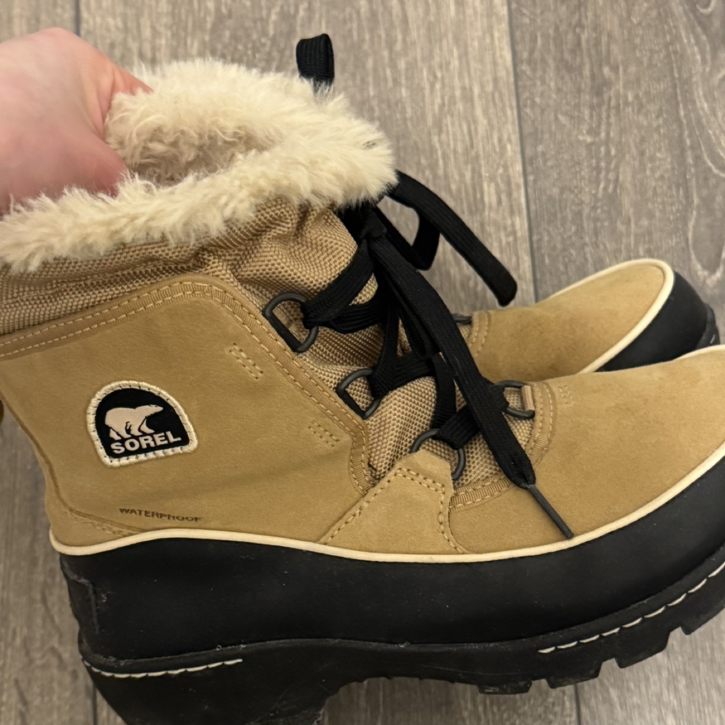 [US 4] Sorel Women's Winter Boots