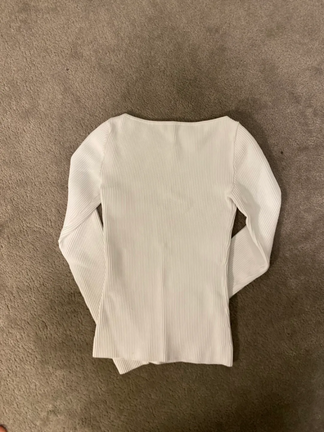Aritzia - Babaton Sculpt Knit White Long Sleeve image indicator(2)