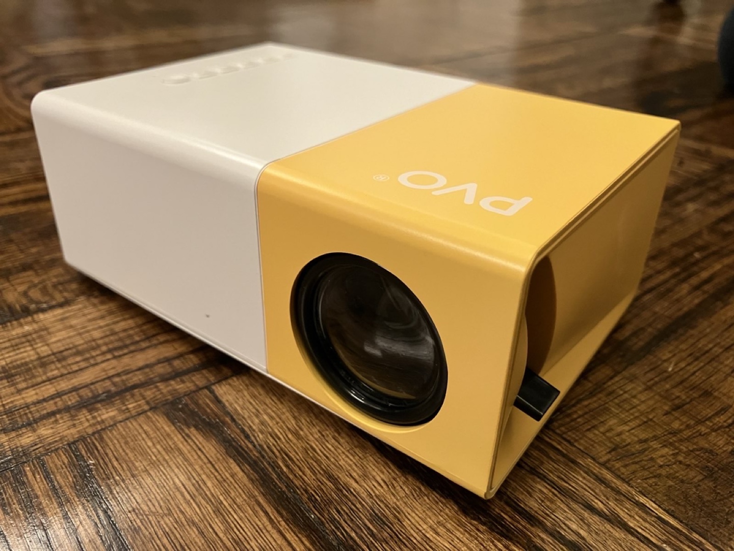 PVO Mini Projector - Portable Home Theater - photo 4