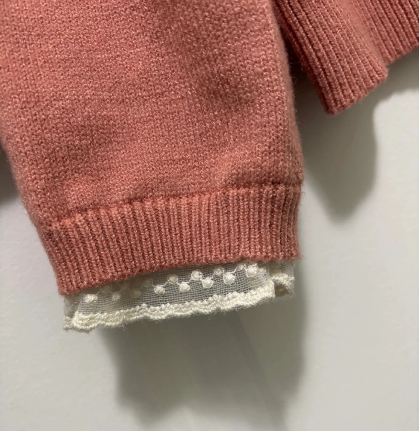 Twik sweater-large image indicator(4)