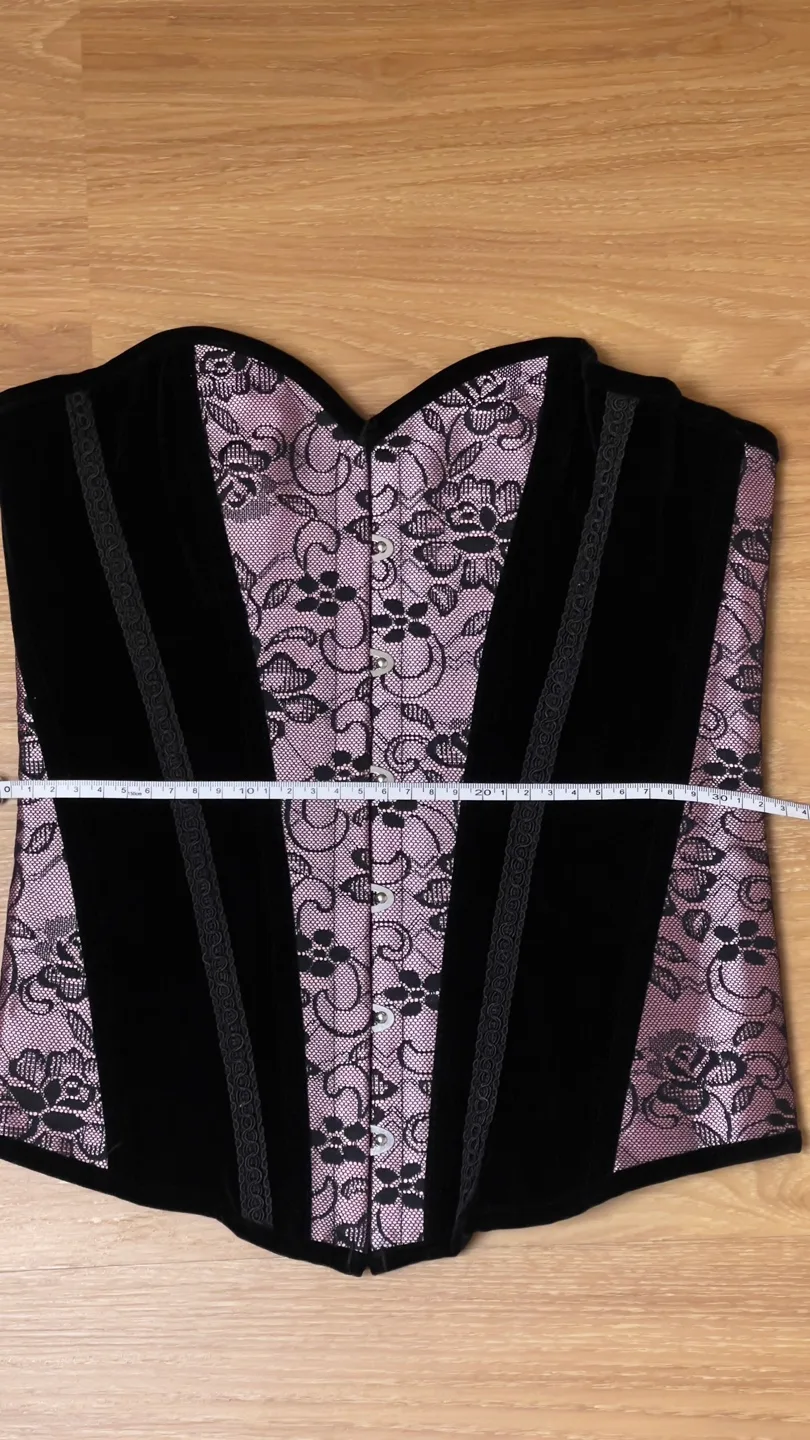 Elegant Black Velvet and Lace Corset image indicator(4)