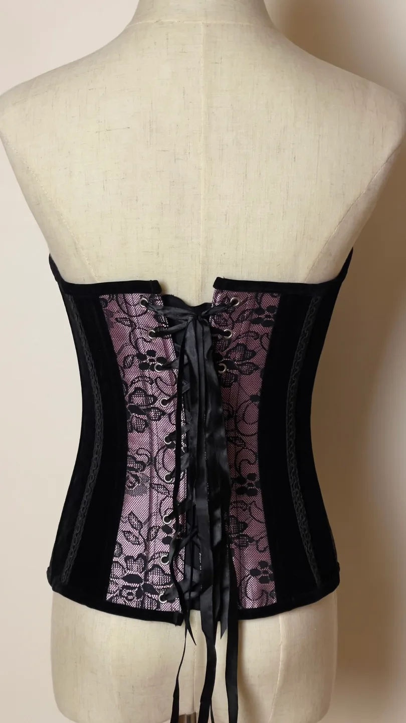 Elegant Black Velvet and Lace Corset image indicator(3)