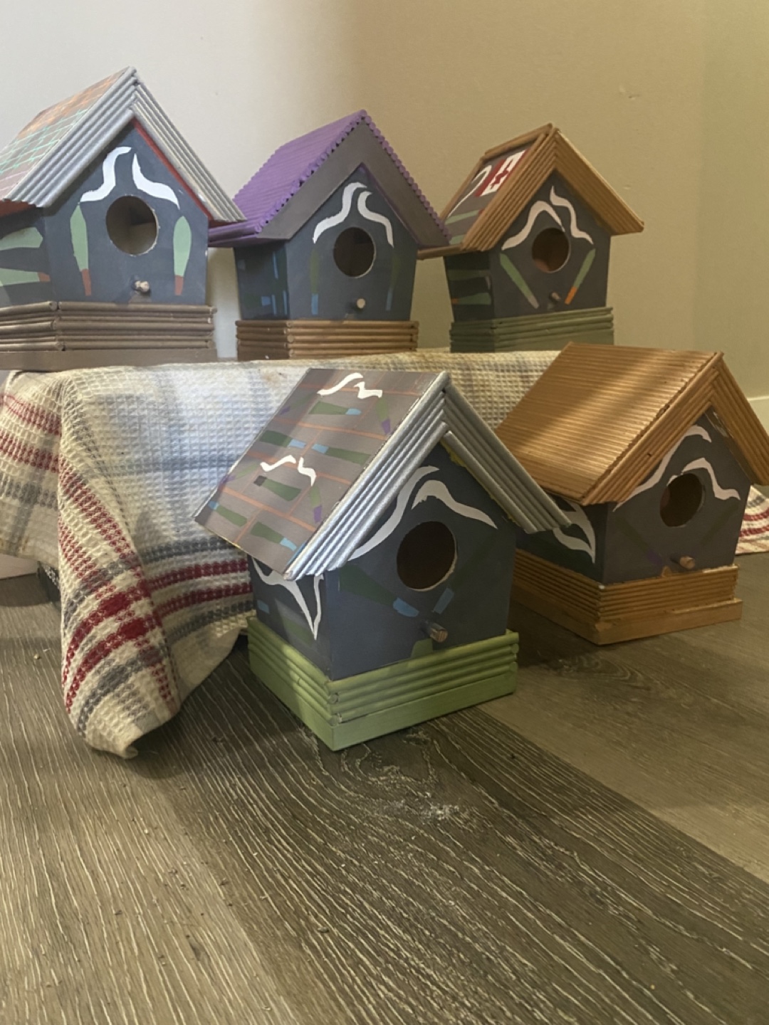 Set of Six Hand-painted Birdhouses - photo 3