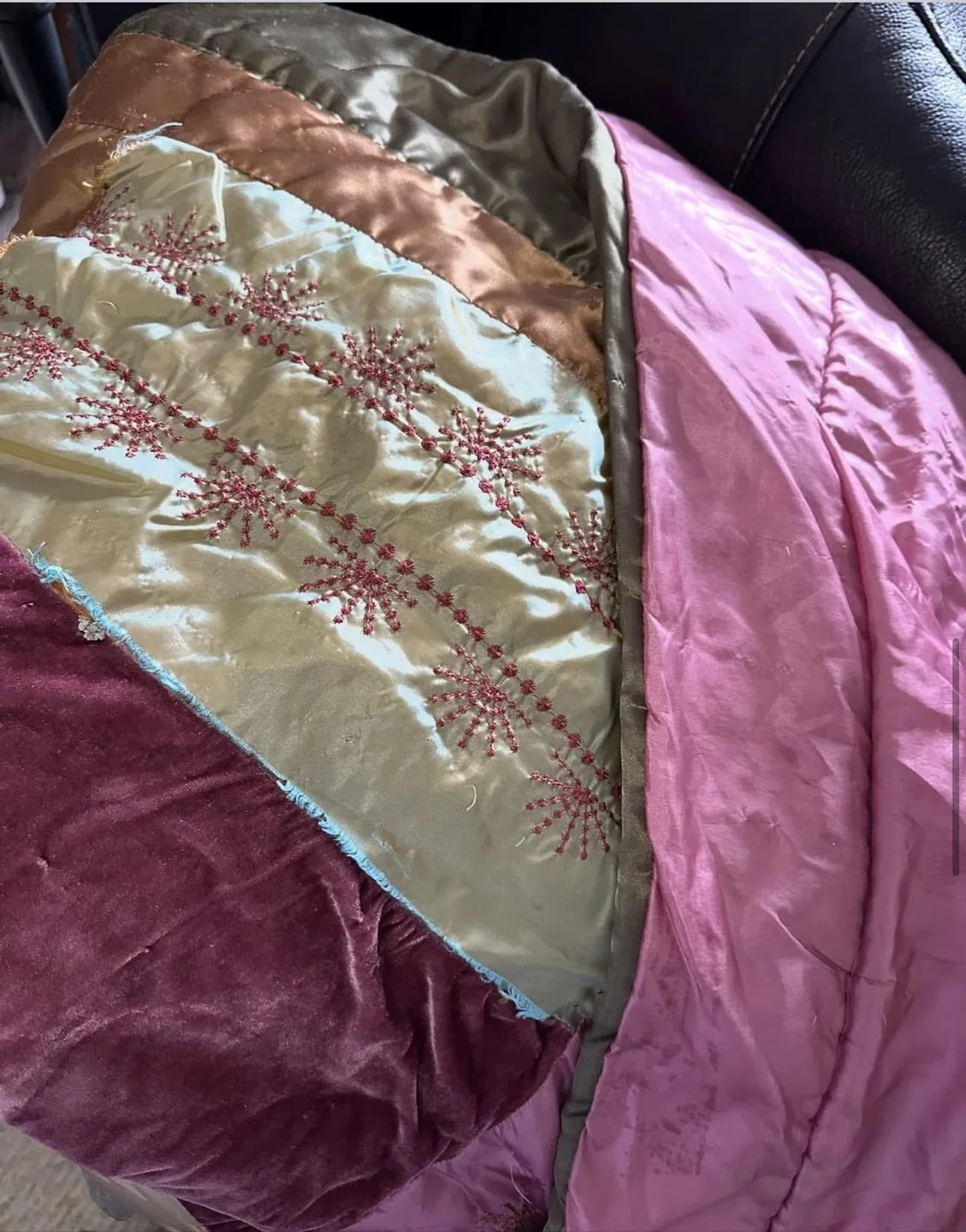 Double Bedding Lot image indicator(5)