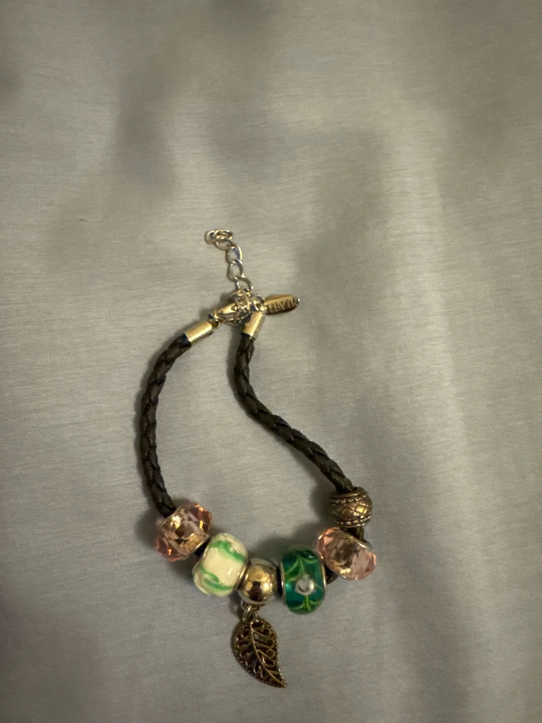 Bracelet image indicator(3)