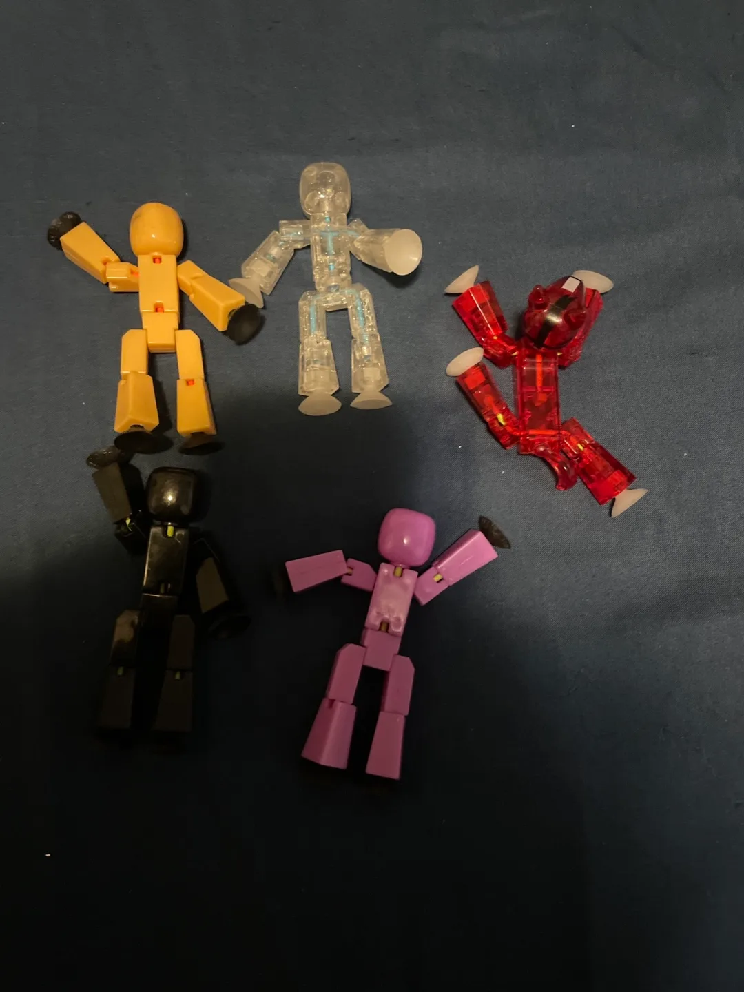 Stikbot figures 4 robots and 1 horse image indicator(8)