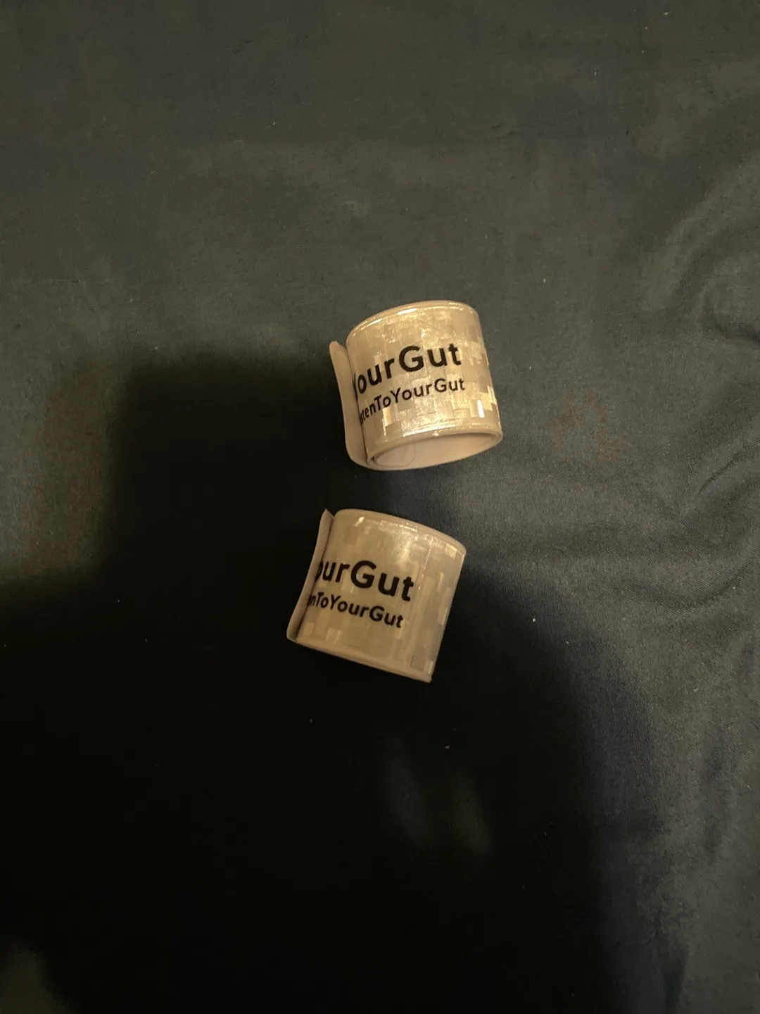 Two Reflective Wristbands image indicator(5)