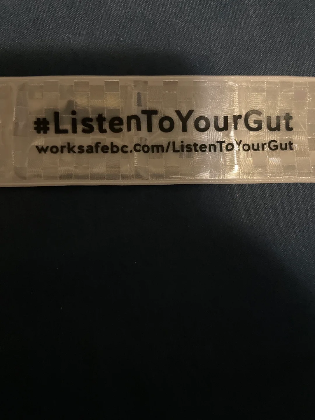 Two Reflective Wristbands image indicator(6)