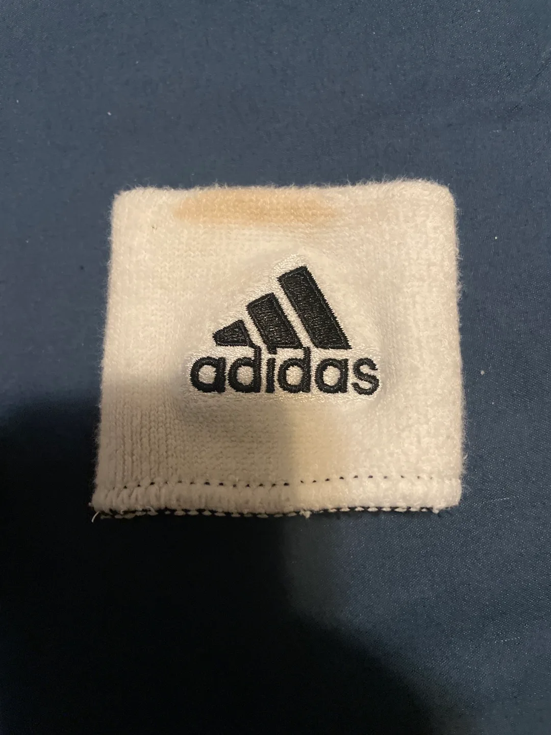 Adidas Men's Interval Reversible Wristbands - Black & White image indicator(3)