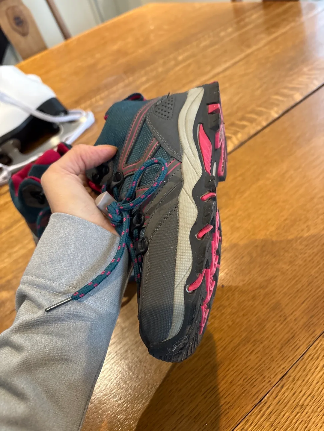 Mountain Warehouse Kids' Hiking Boots - Size 2 image indicator(4)