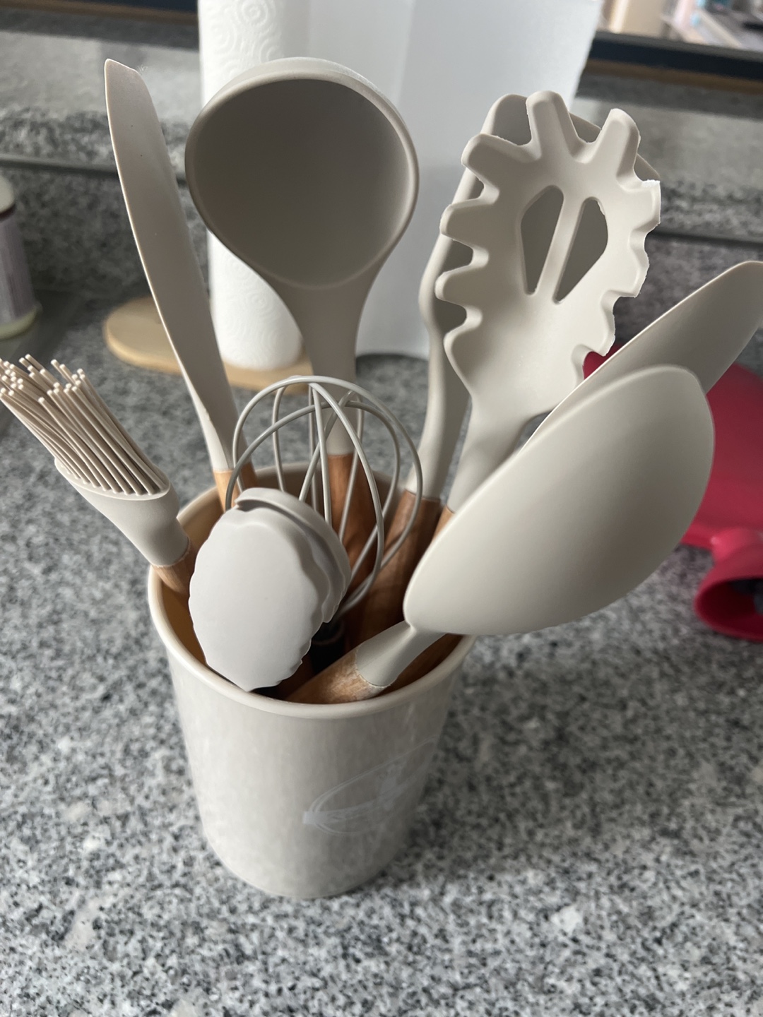7-Piece Silicone Kitchen Utensil Set with Holder