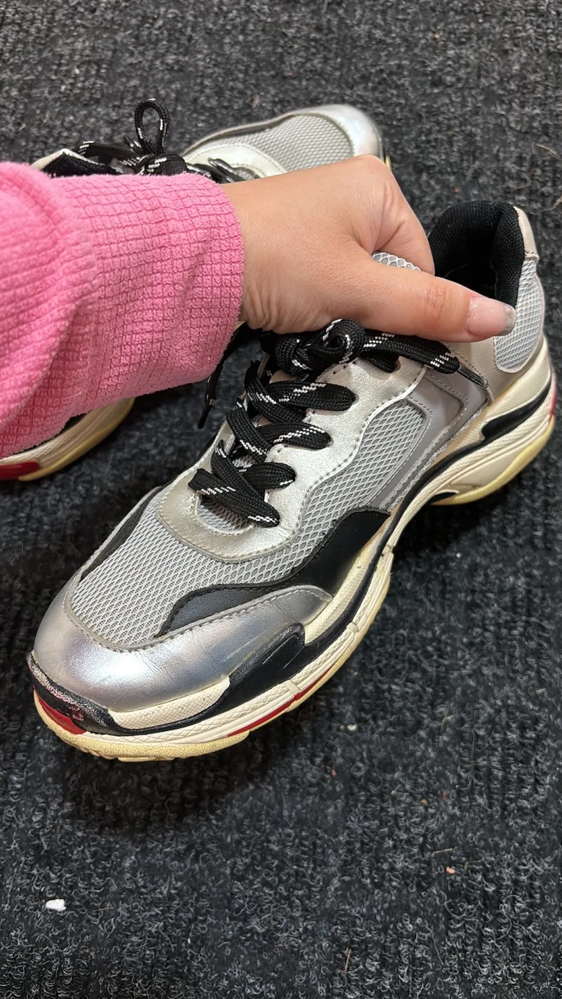 Steve Madden sneakers sz 9 image indicator(7)