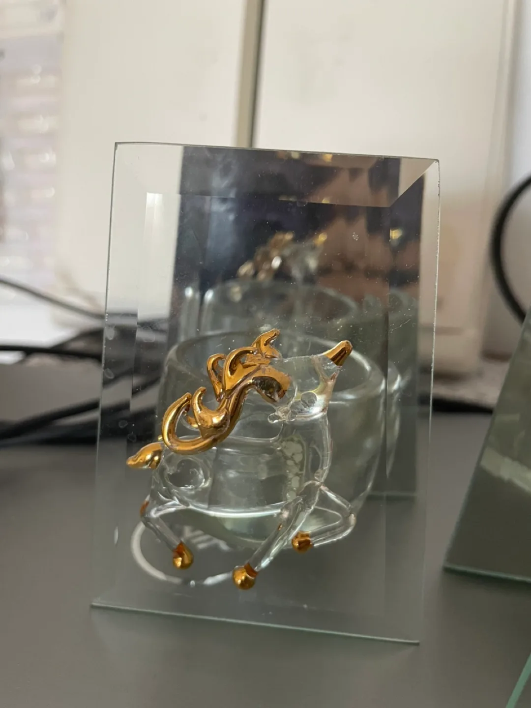 Set of Two Glass Candle Holders with Mirrored Stands image indicator(3)