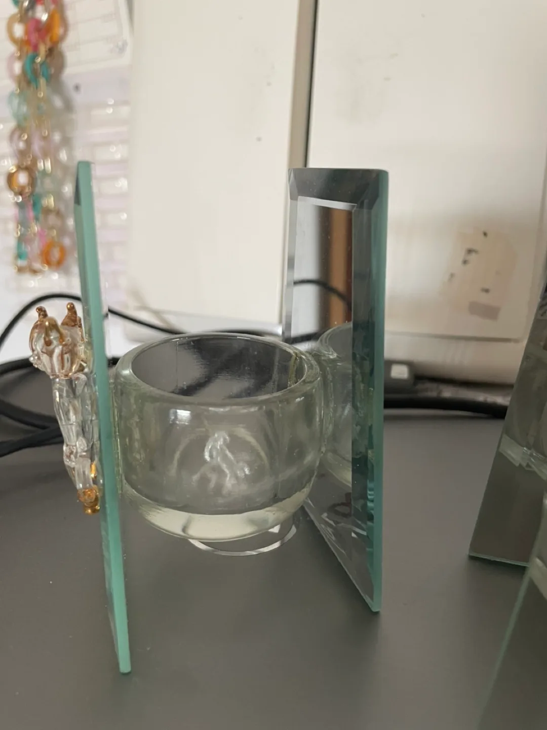 Set of Two Glass Candle Holders with Mirrored Stands image indicator(4)