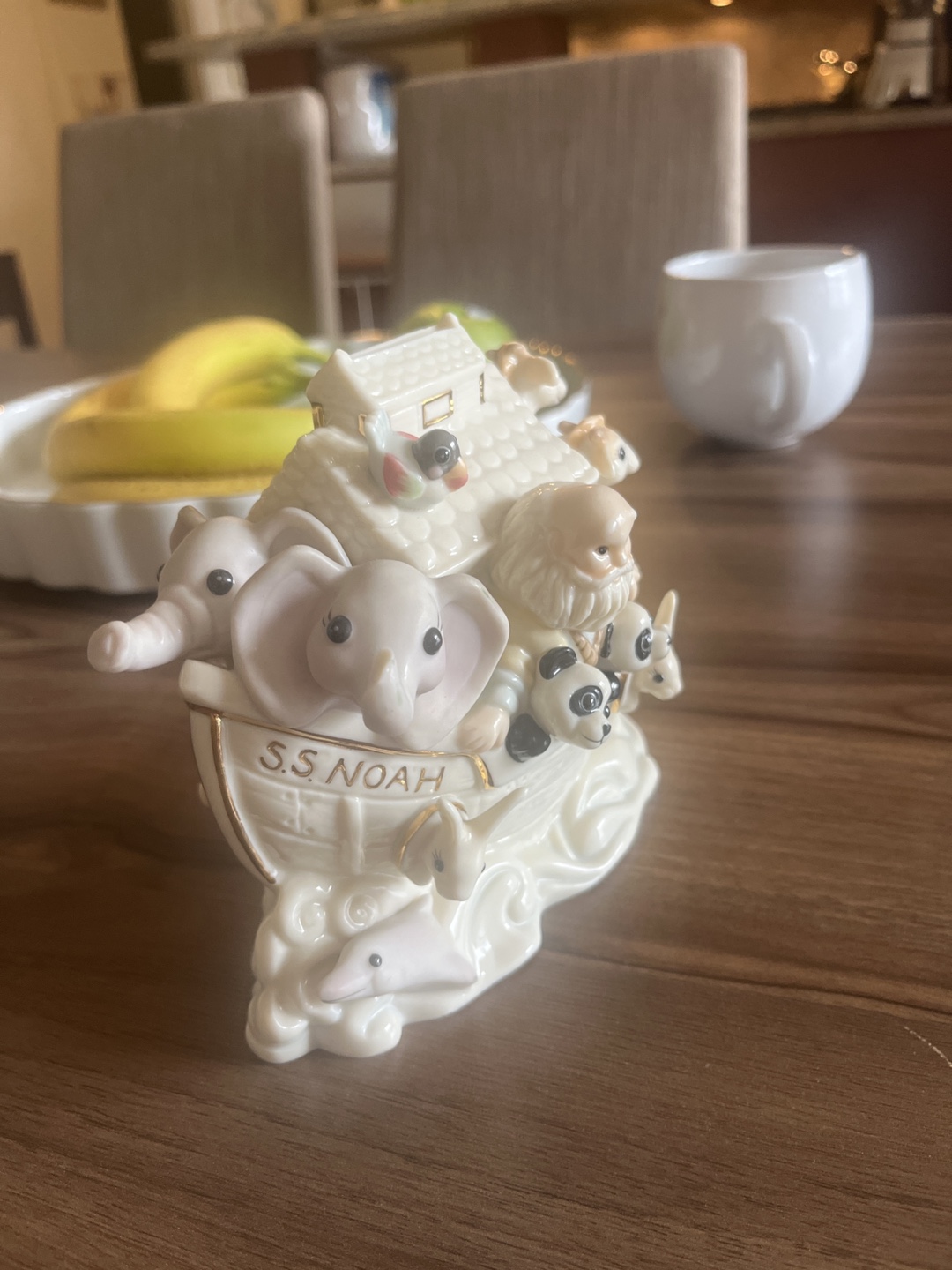 Precious Moments Noah's Ark Figurine - photo 2