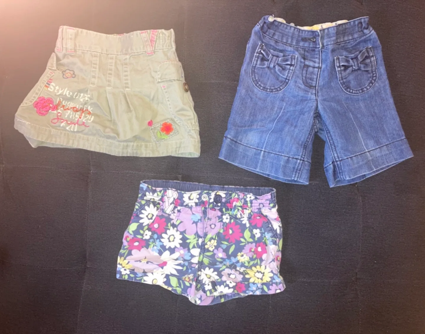 Girls' skirt/shorts (Size 12-24 months) thumbnail