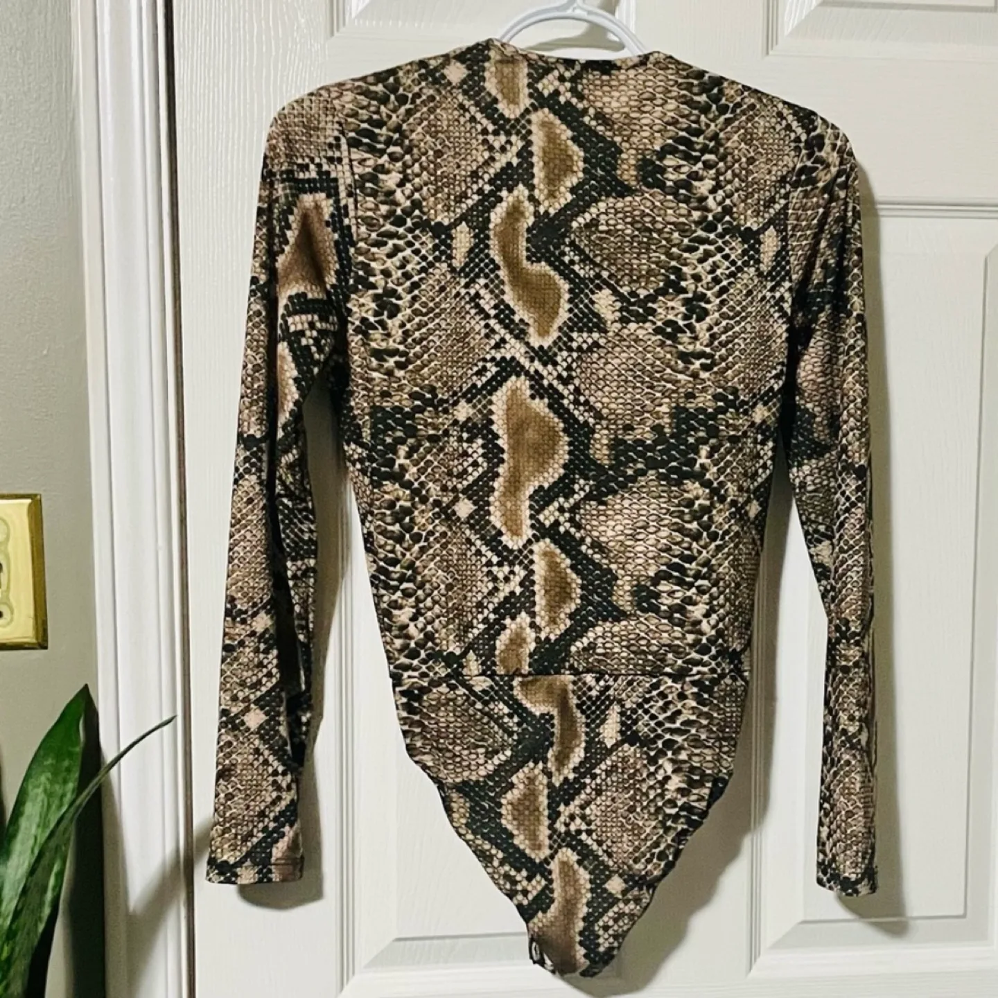 Zara Snakeskin Long Sleeve Bodysuit image indicator(7)