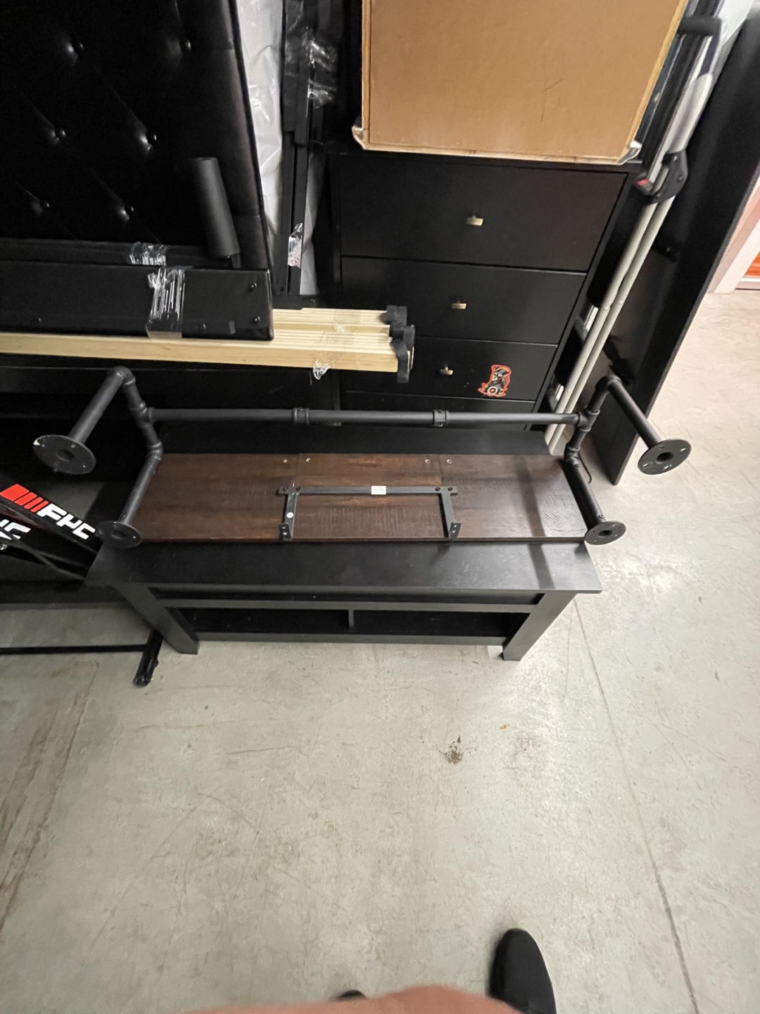 Industrial Style Pipe Shelf - photo 2