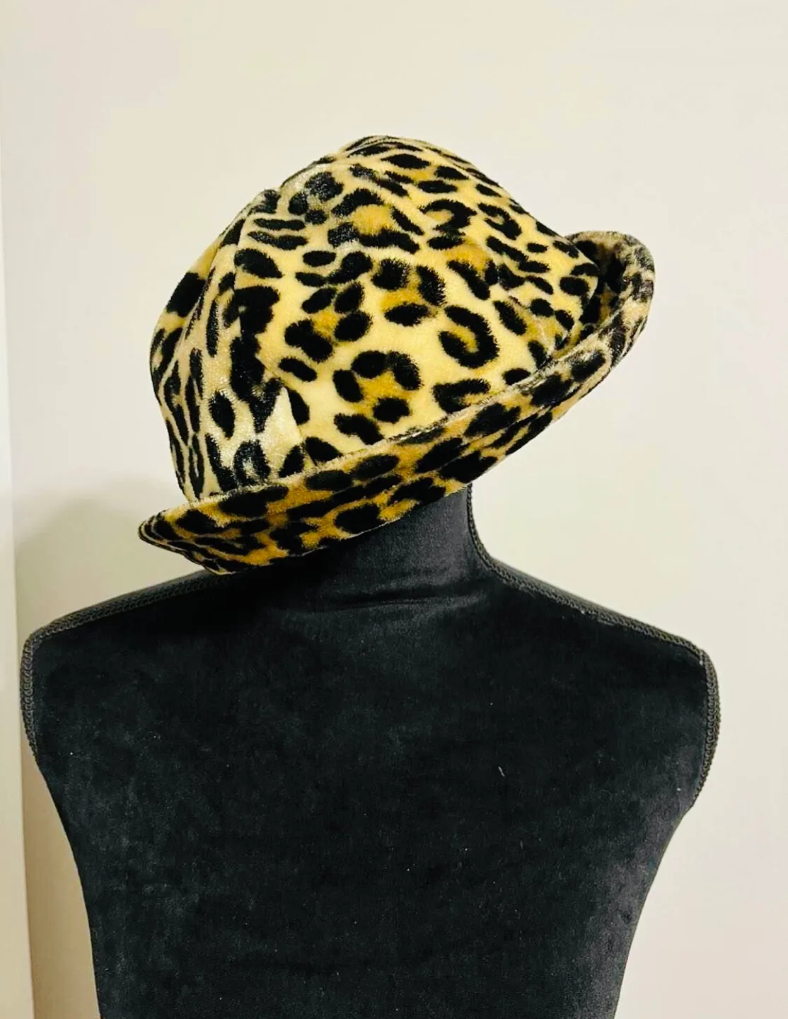 Leopard Print Cloche Hat image indicator(2)
