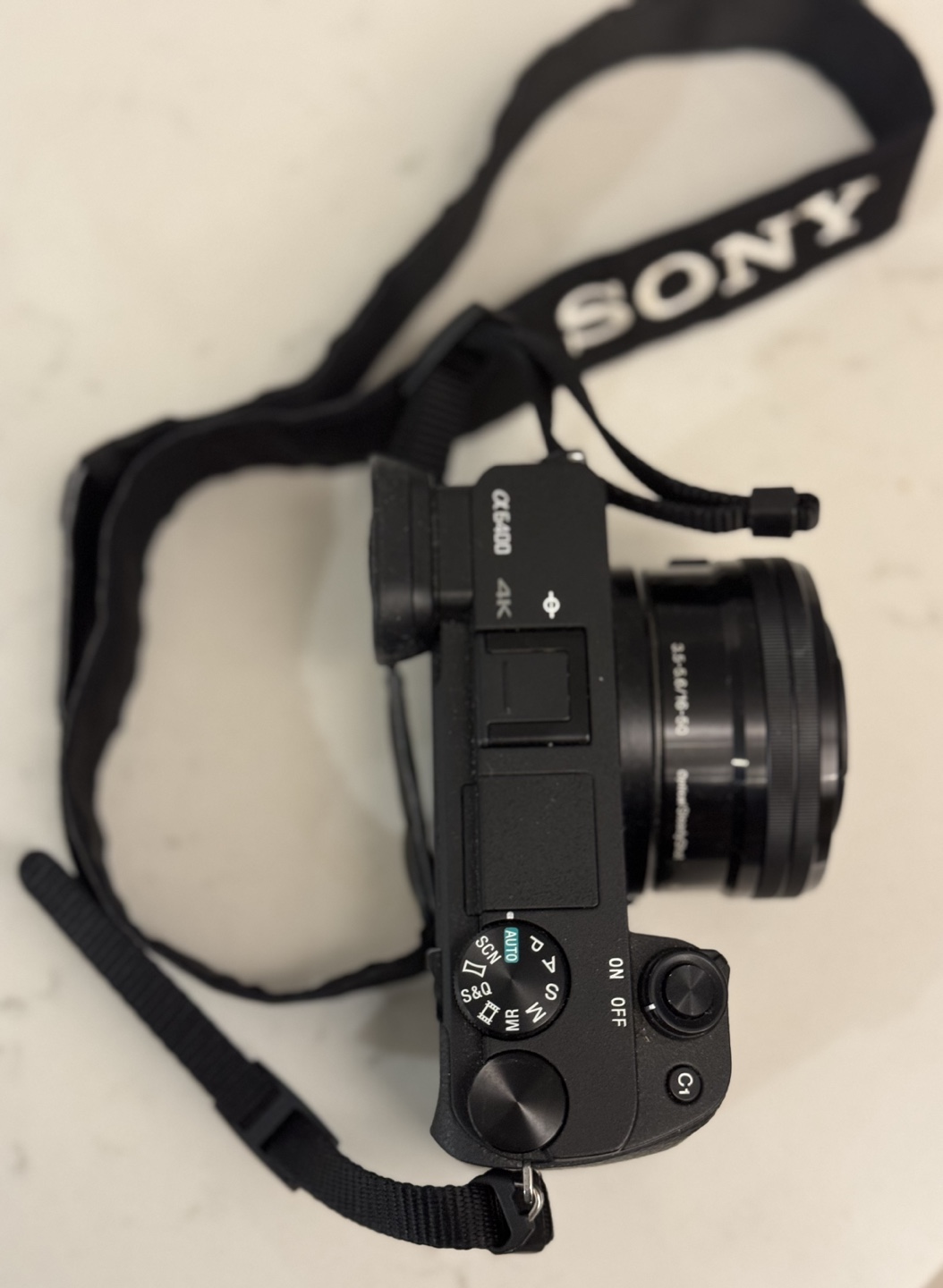 Sony Alpha a6400 Mirrorless Camera with 16-50mm Lens - photo 3