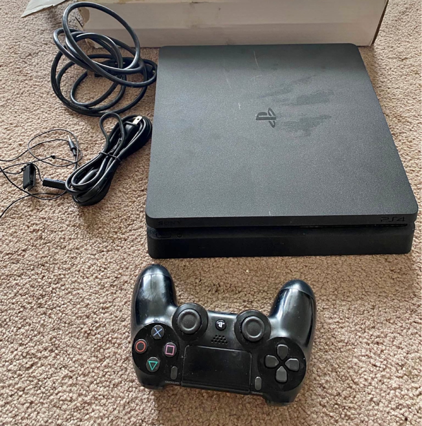 PS4 pro and slim consoles - photo 4