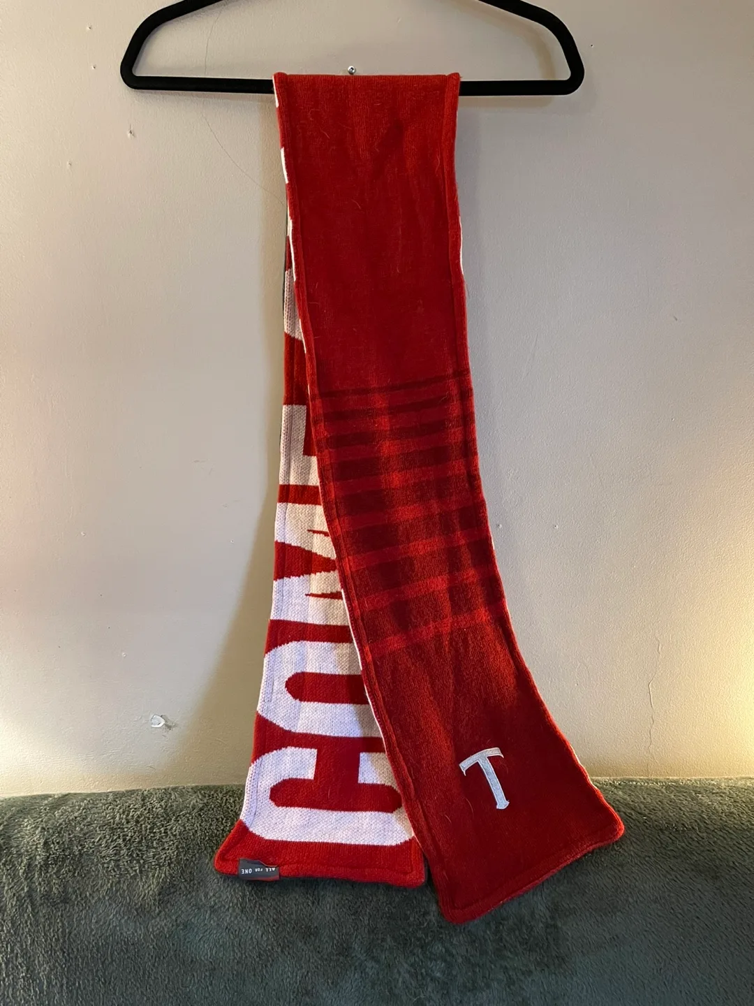 Toronto FC Knit Scarf x 2 image indicator(4)
