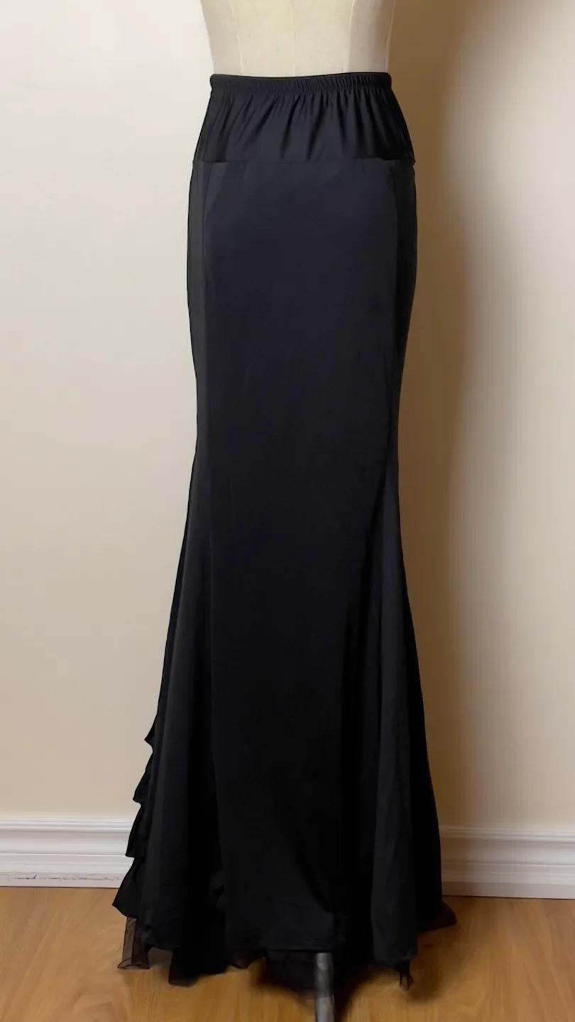 Black Mermaid Maxi Skirt - Gothic Style image indicator(2)