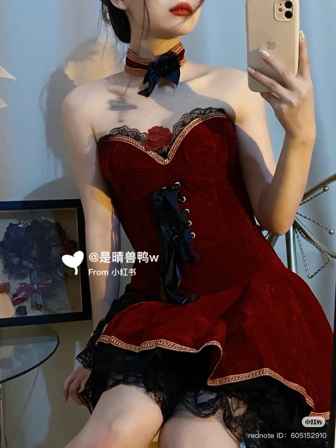Red Velvet Corset Sets thumbnail