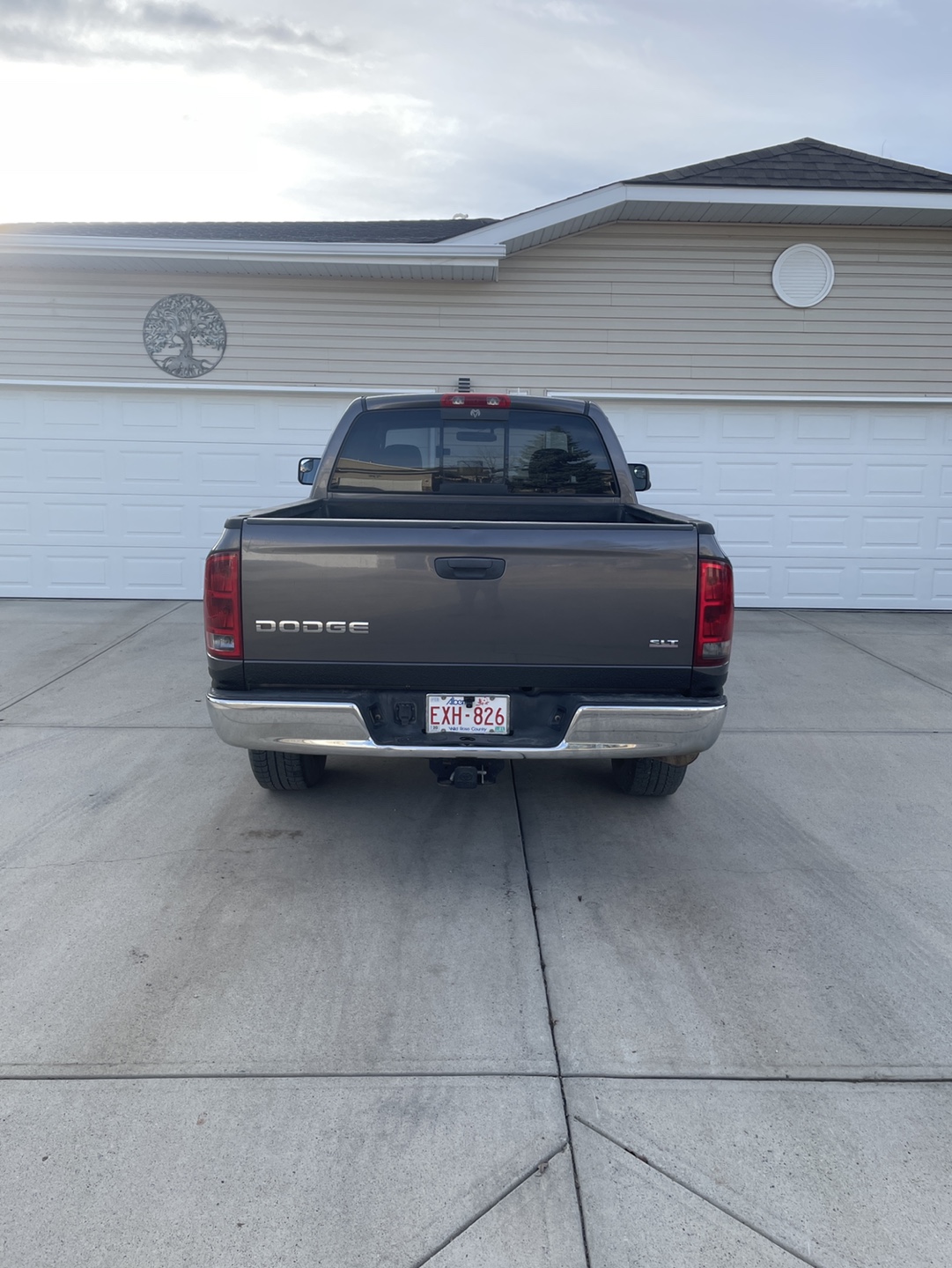 2006 Dodge Ram 1500 SLT Quad Cab 4x4 - photo 2
