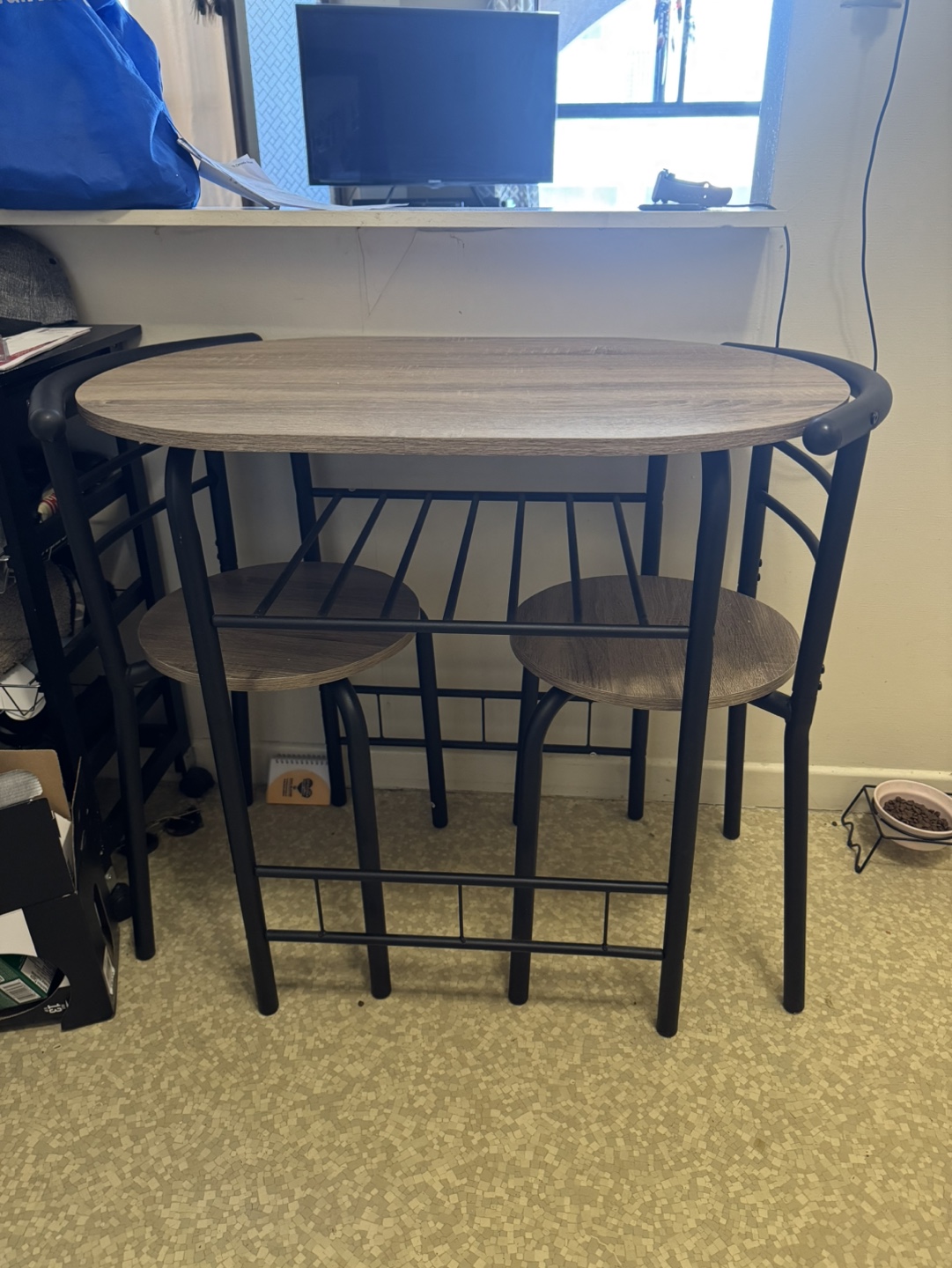 Small Kitchen Table Set with Two chairs - photo 2
